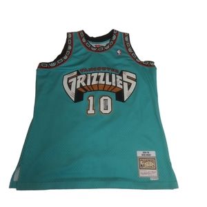 Mitchell And Ness Grizzlies 'Bibby' Jersey